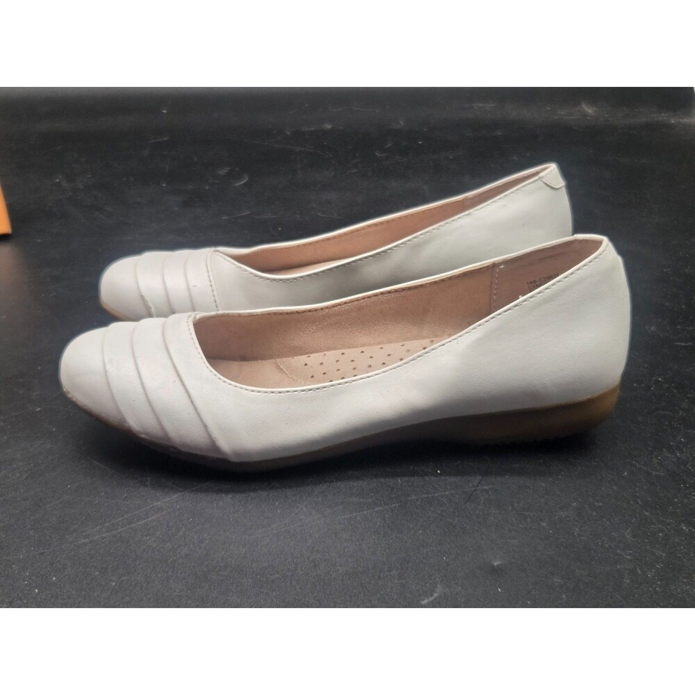 Cliffs by White Mountain Clara Ballet Flats, White, Size 6.5 Faux Leather Shoes